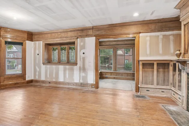 $739,900 | 1820 Colfax Avenue South, Minneapolis, MN 55403