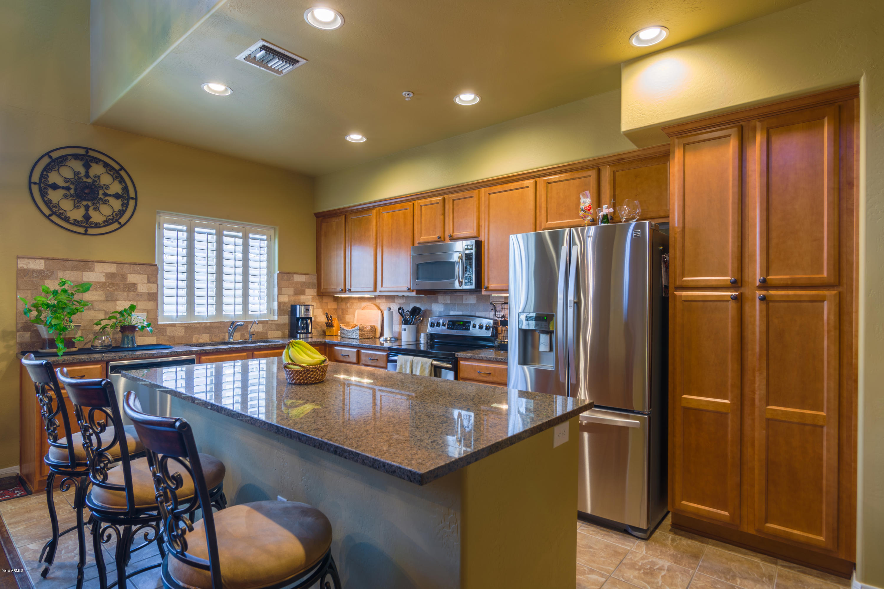 3935 East Rough Rider Road, Unit 1090 Phoenix, AZ 85050 - Photo 1 of 41 Kitchen
