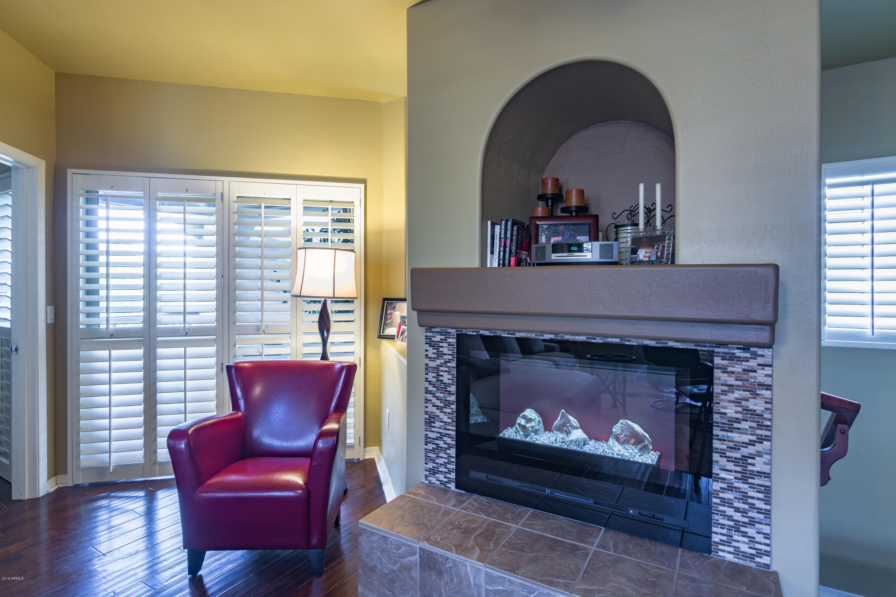 3935 East Rough Rider Road, Unit 1090 Phoenix, AZ 85050 - Photo 5 of 41 Living Room