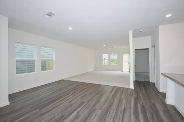 $2,395 | 15291 Abella Drive, Conroe, TX 77316