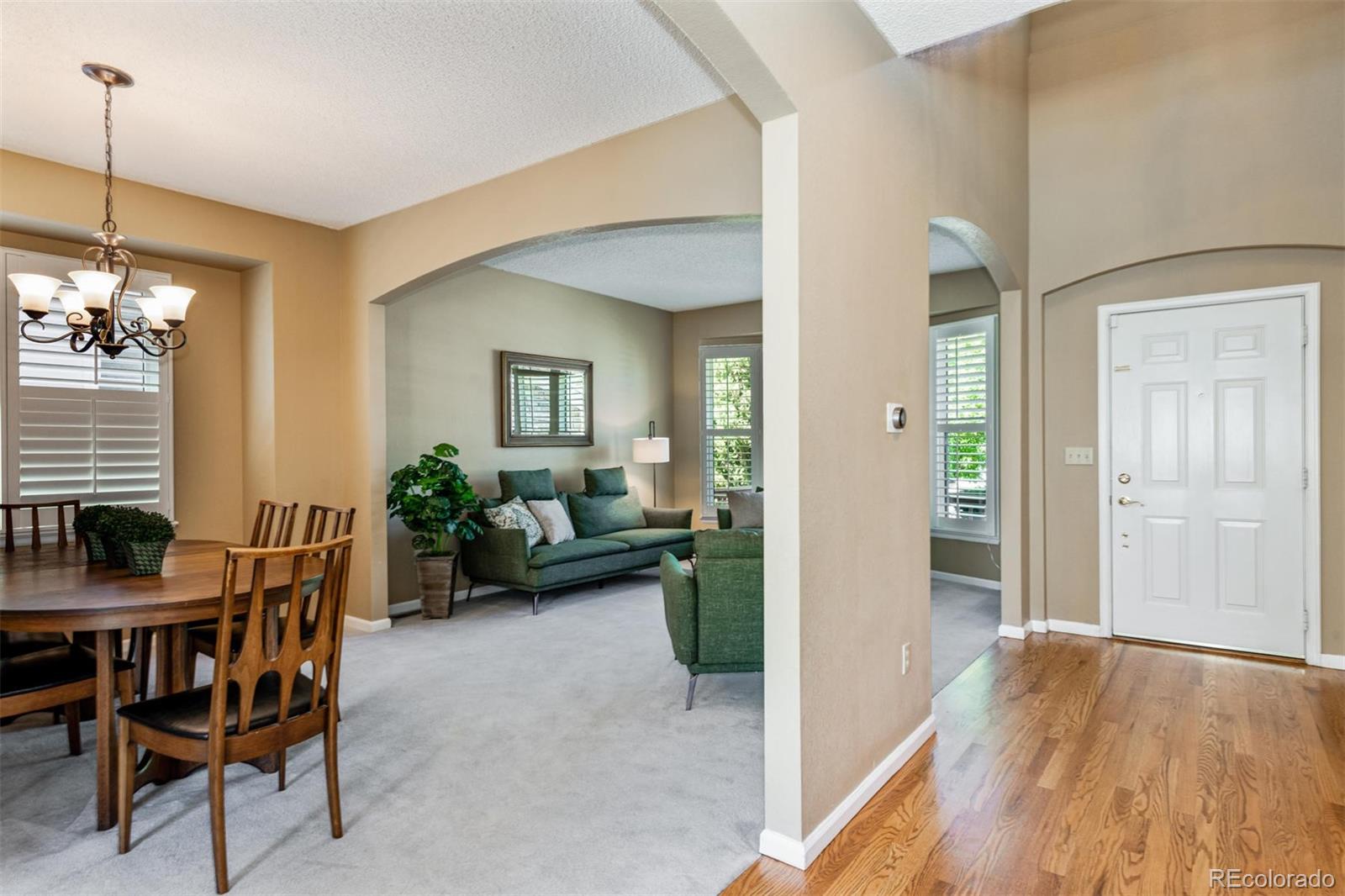 9250 Buttonhill Court Highlands Ranch, CO 80130 - Photo 3 of 38 Gallery Image 3