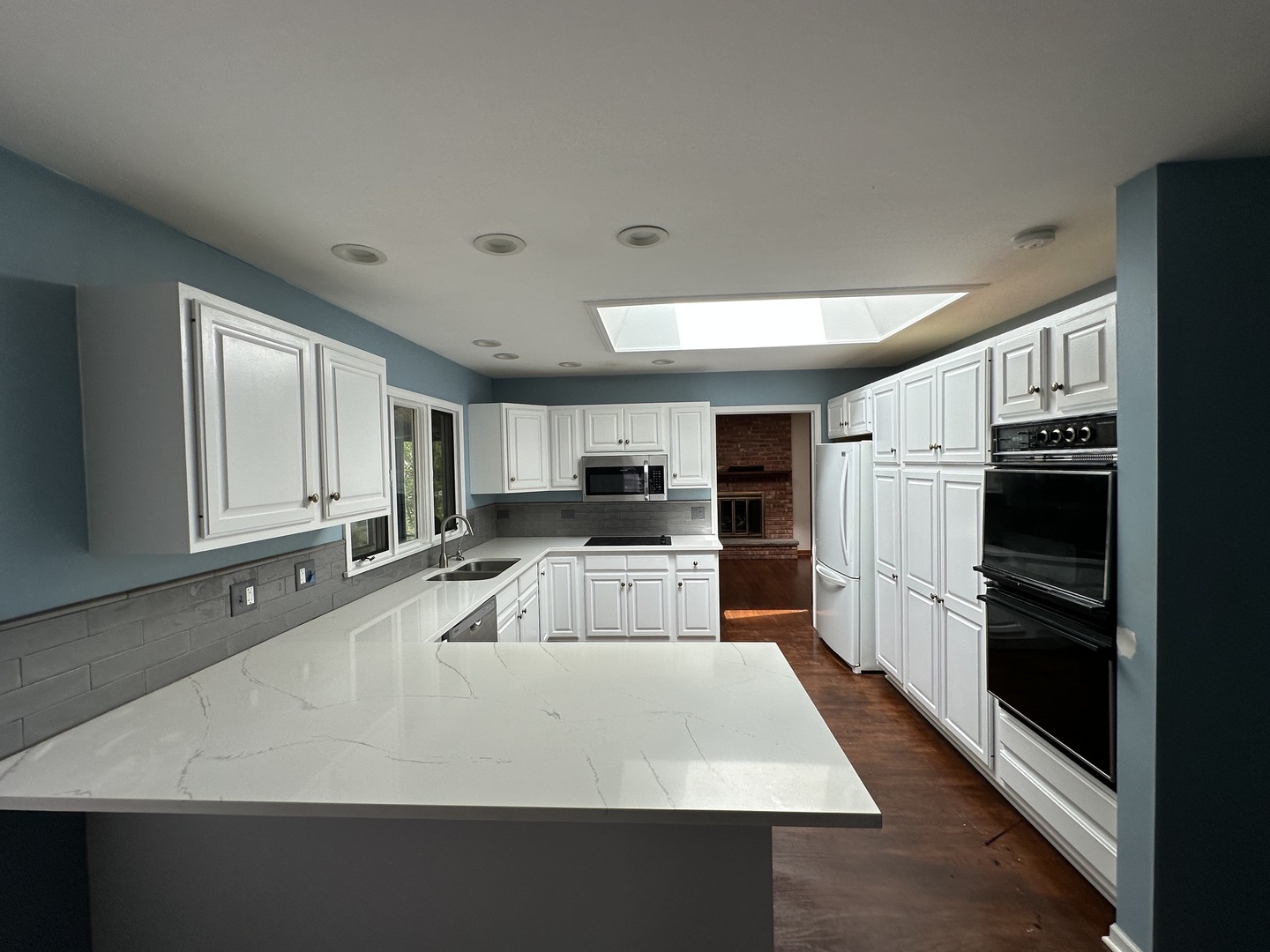 7409 Chesterfield Road Crystal Lake, IL 60012 - Photo 8 of 22