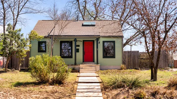 $550,000 | 5101 Avenue F, Austin, TX 78751