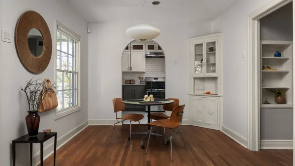 $550,000 | 5101 Avenue F, Austin, TX 78751