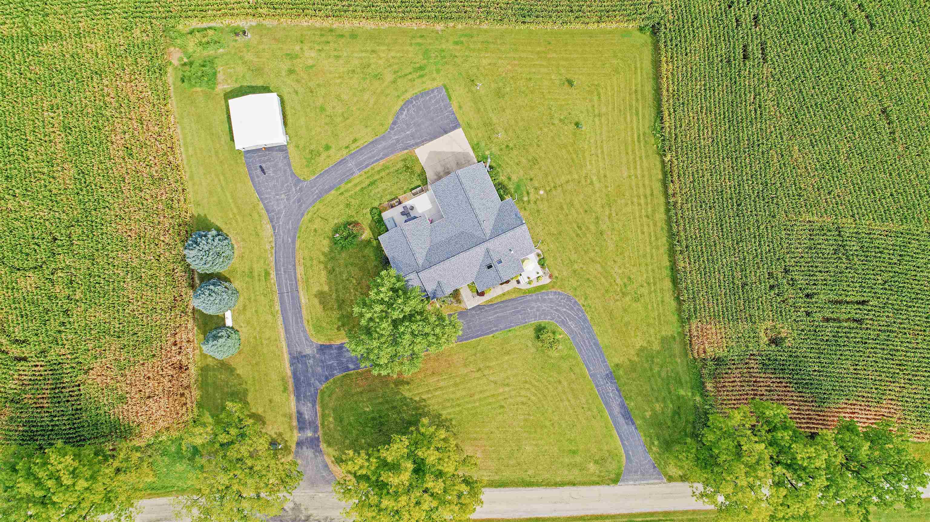 7821 Oakville Road Mount Carroll, IL 61053 - Photo 32 of 50