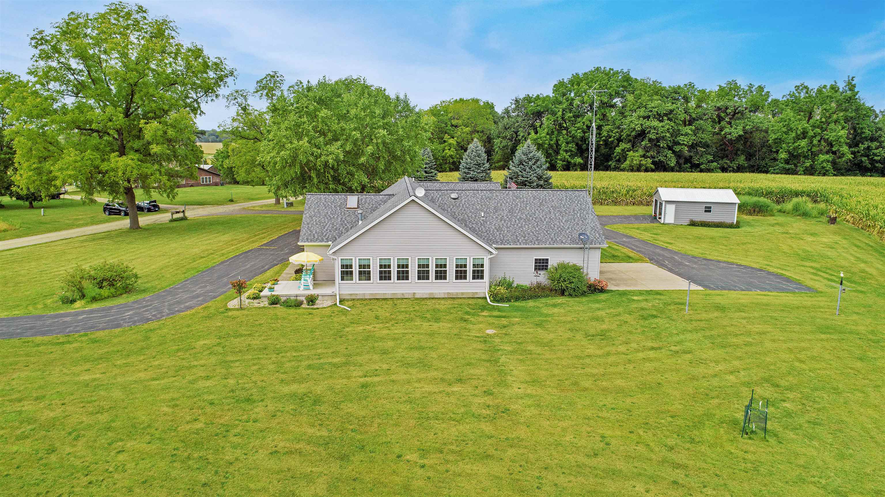 7821 Oakville Road Mount Carroll, IL 61053 - Photo 44 of 50 an aerial view of a house
