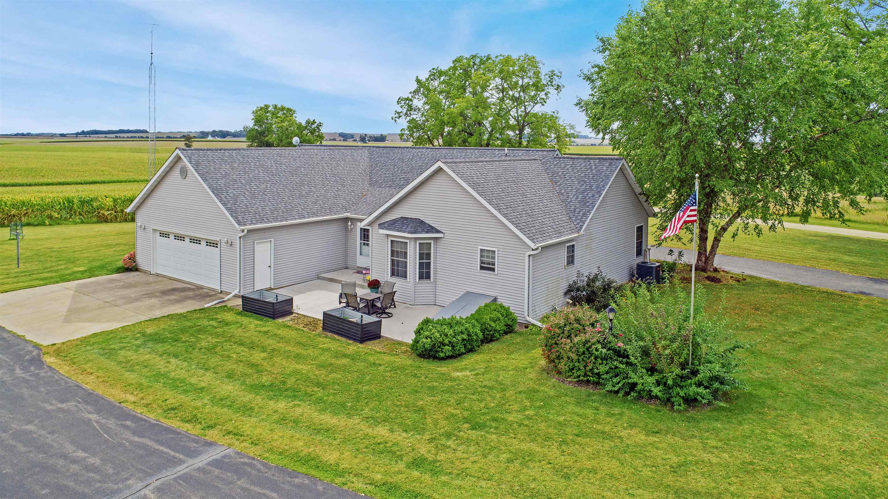 7821 Oakville Road Mount Carroll, IL 61053 - Photo 47 of 50 a view of house with backyard and garden