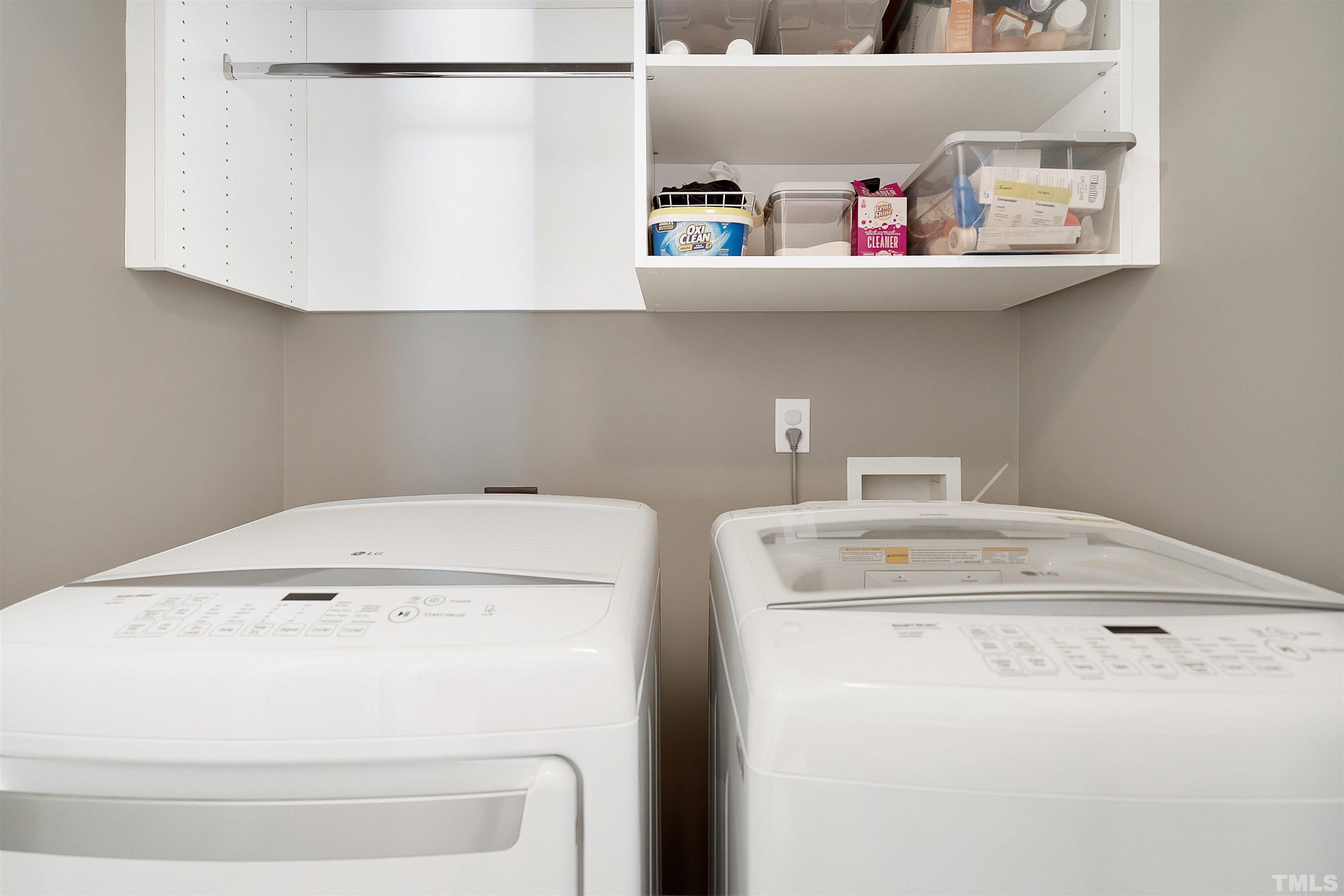 12440 North Exeter Way Durham, NC 27703 - Photo 26 of 36 a utility room with dryer and washer
