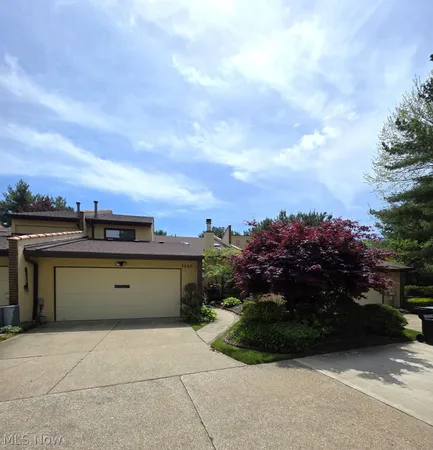 $399,500 | 1937 Brookwood Drive, Akron, OH 44313