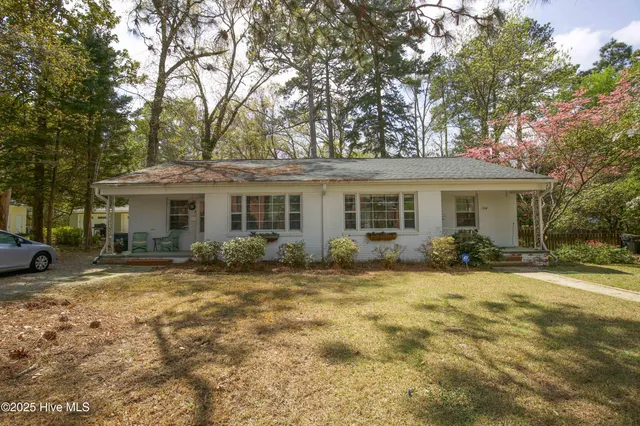 $599,000 | 264 East Indiana Avenue, Southern Pines, NC 28387