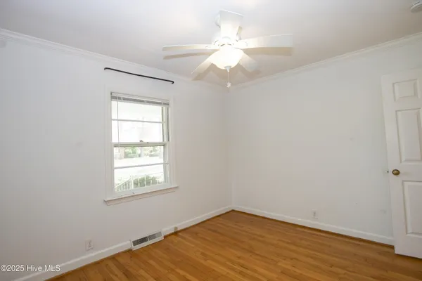 $575,000 | 264 East Indiana Avenue, Southern Pines, NC 28387