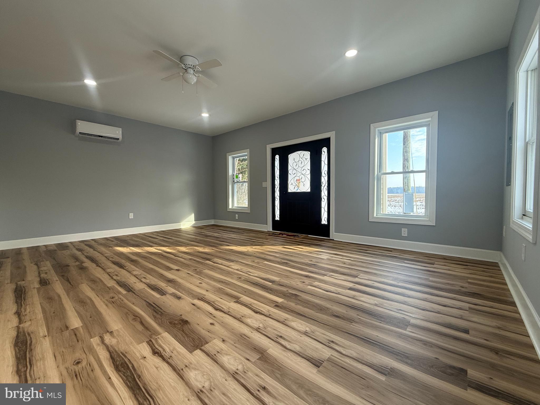 6416 Edesville Road Rock Hall, MD 21661 - Photo 7 of 38 Living Room