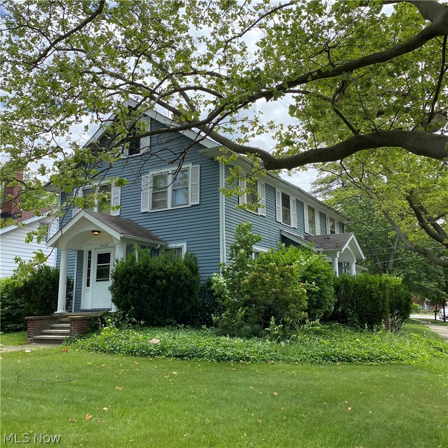 3328 Kildare Road Cleveland, OH 44118 - Photo 2 of 2 Kildare