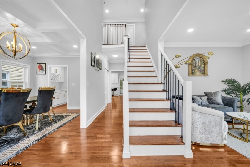 767 Hemlock Road Union, NJ 07083 - Photo 3 of 29