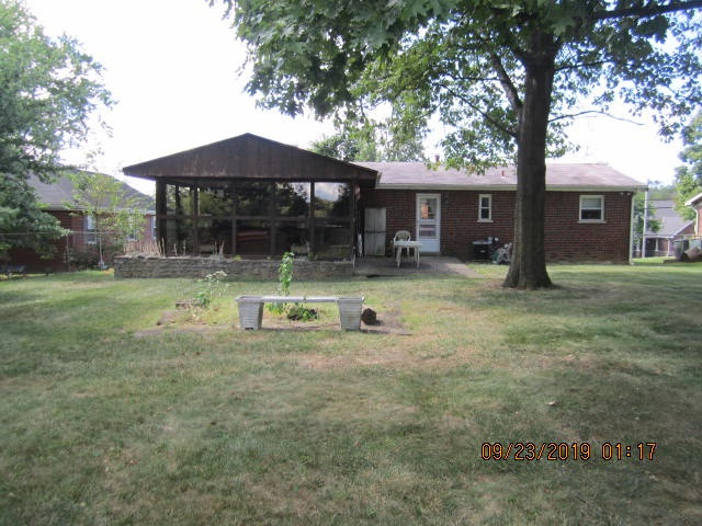 742 Rogers Road Fort Mitchell, KY 41017 - Photo 2 of 7 Gallery Image 2