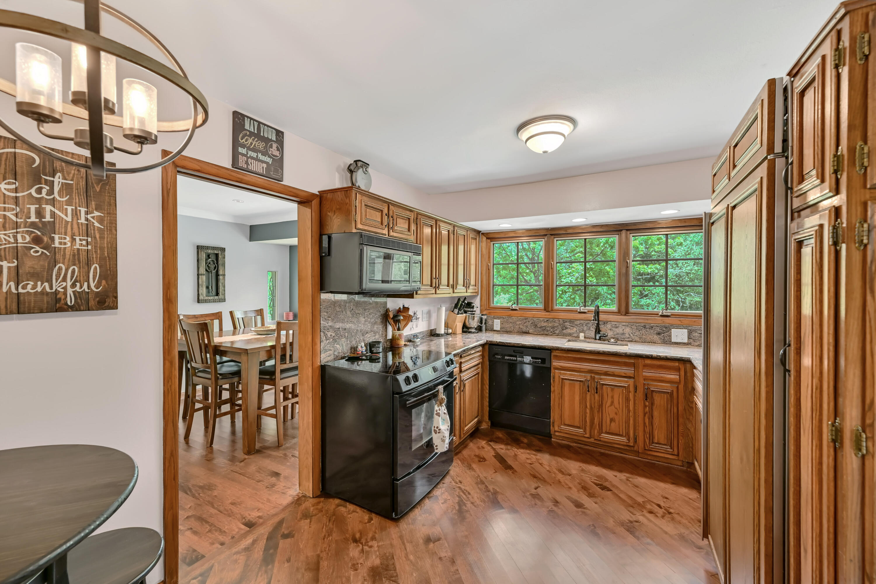 N68W13566 Ranch Road Menomonee Falls, WI 53051 - Photo 10 of 49 Kitchen