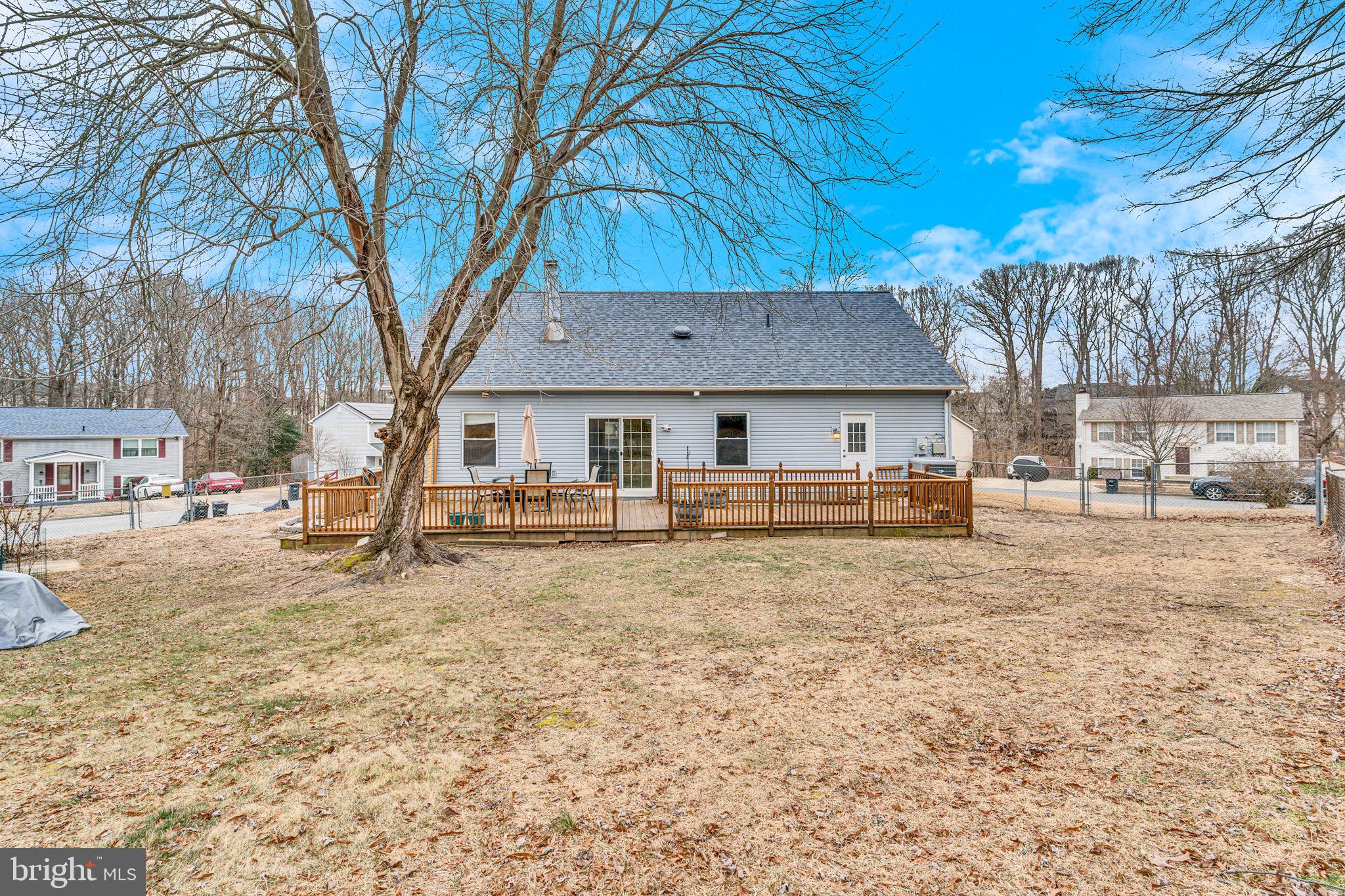 9216 Spring Acres Road Clinton, MD 20735 - Photo 33 of 36 Spacious fenced in backyard
