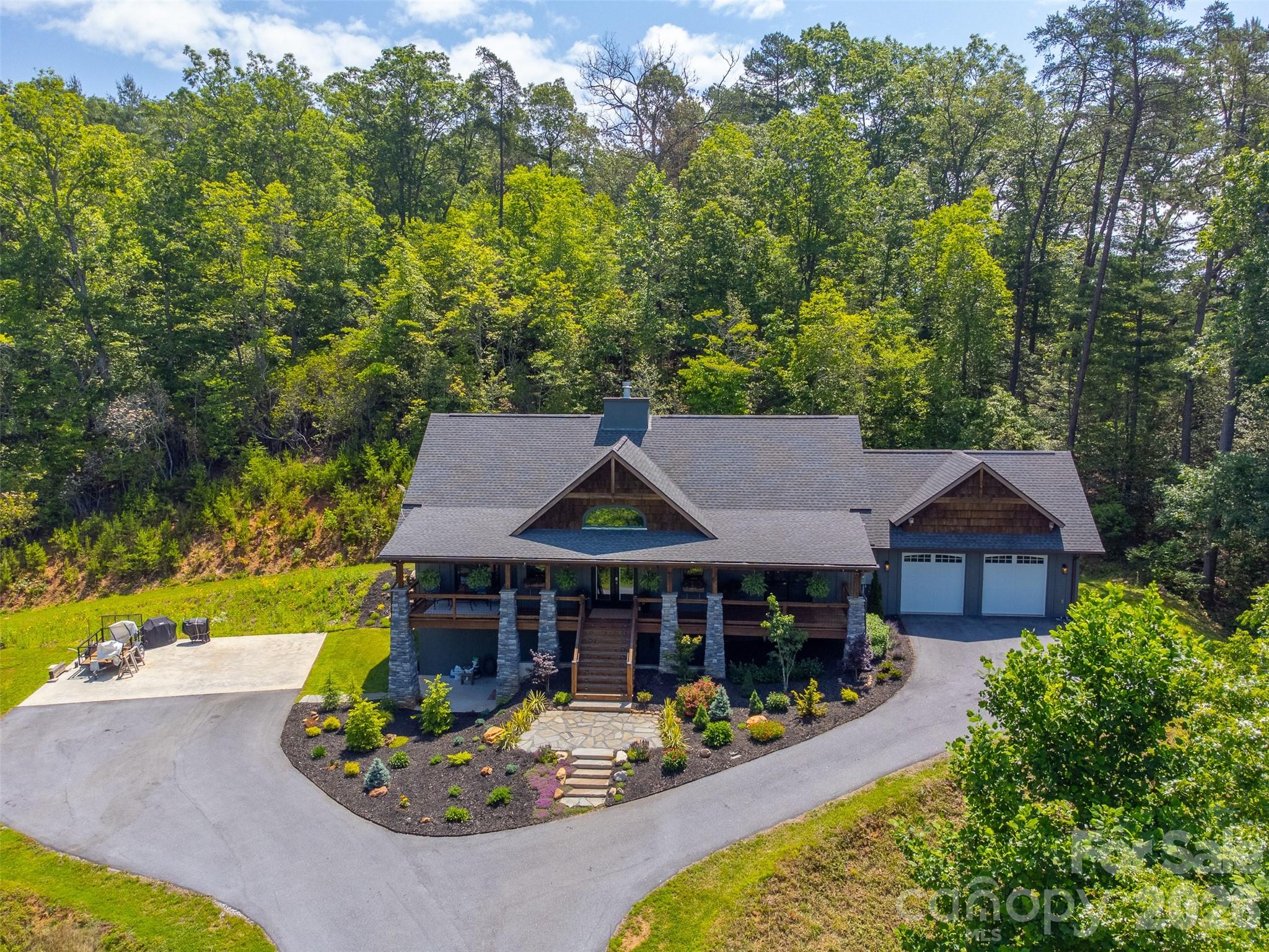 275 Rivers Whisper Lane Franklin, NC 28734 - Photo 3 of 48