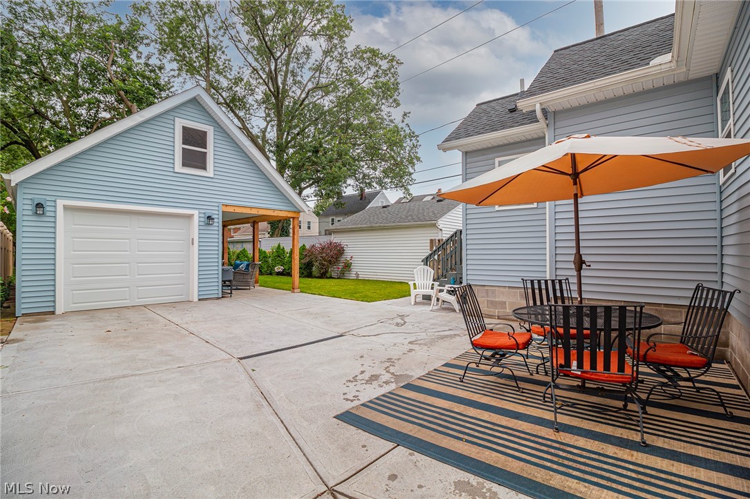 15815 Munn Road Cleveland, OH 44111 - Photo 31 of 35 Gallery Image 31