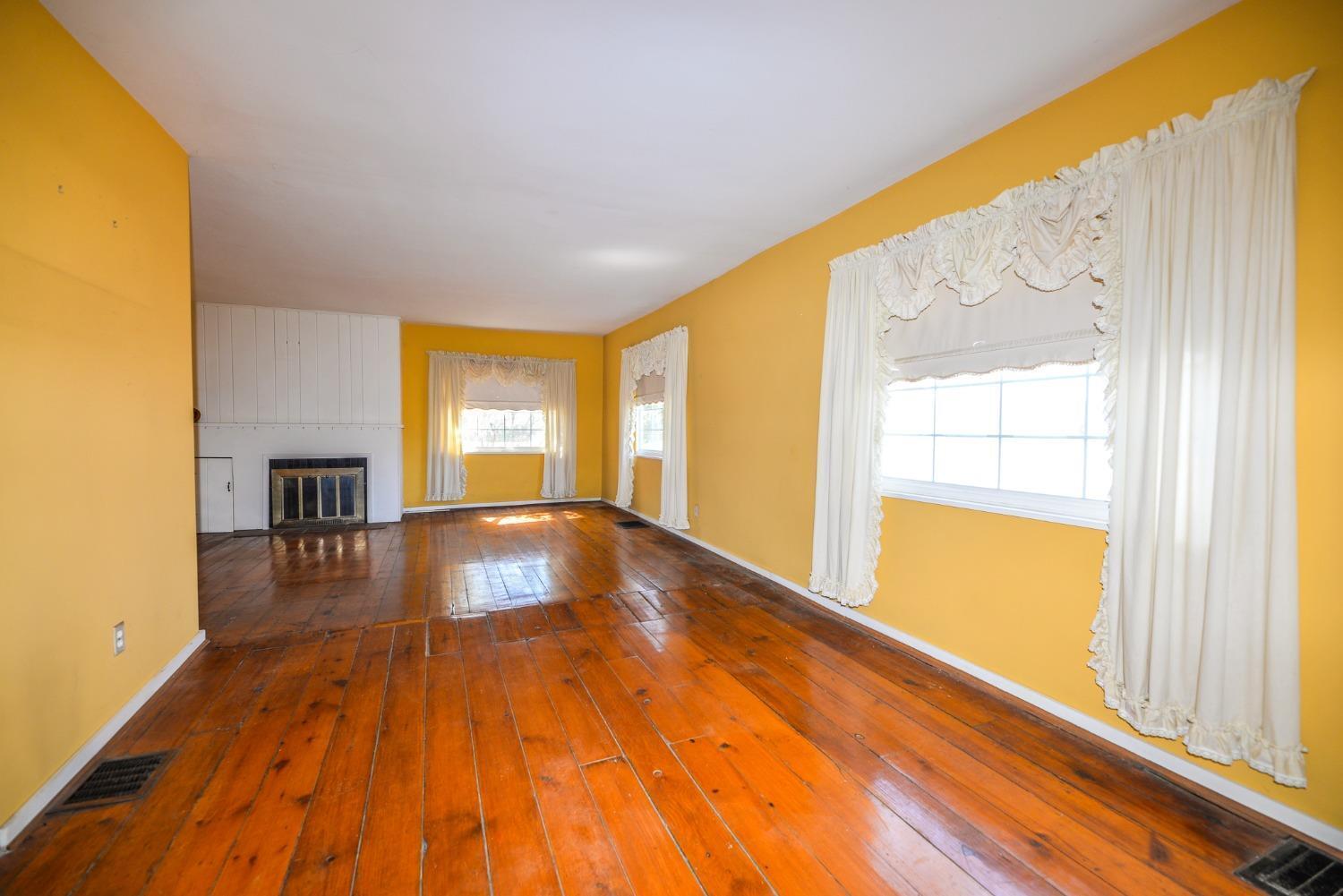 9740 Leacrest Road Cincinnati, OH 45231 - Photo 17 of 42 Gallery Image 17