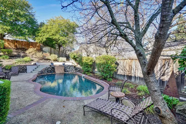 $2,590,000 | 36 Savona Court, Danville, CA 94526