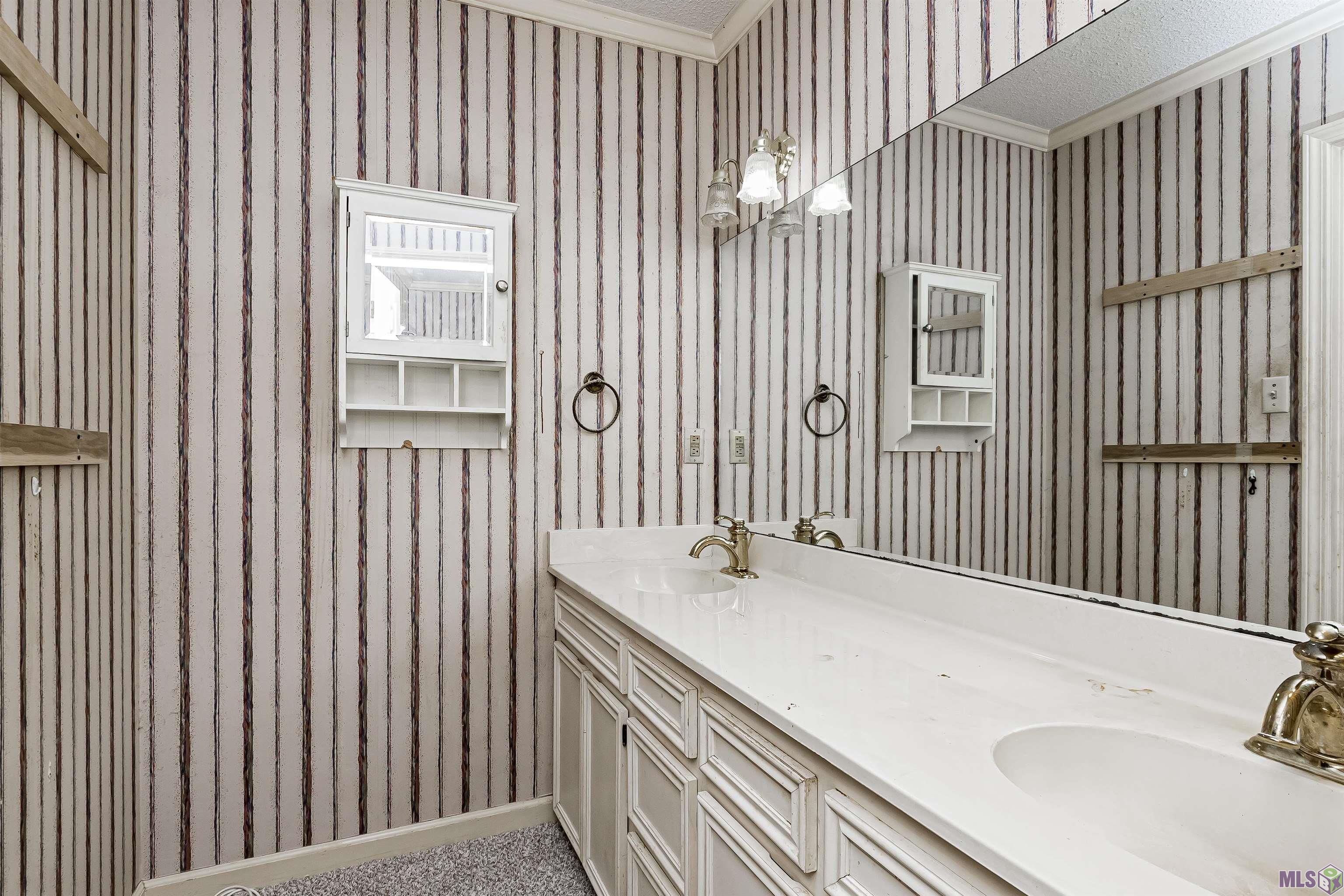 2413 Shadowbrook Drive Baton Rouge, LA 70816 - Photo 14 of 19