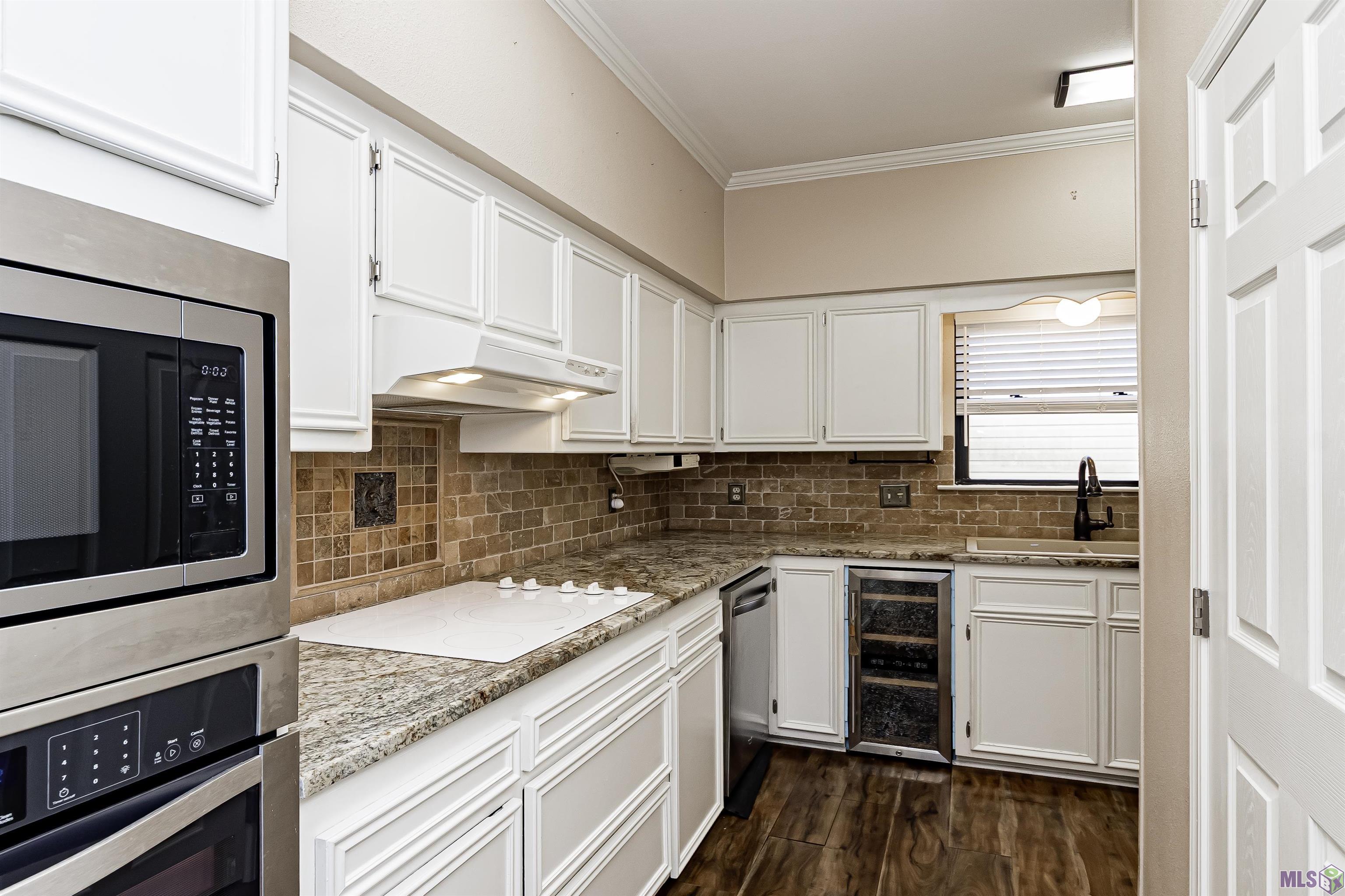 2413 Shadowbrook Drive Baton Rouge, LA 70816 - Photo 4 of 19