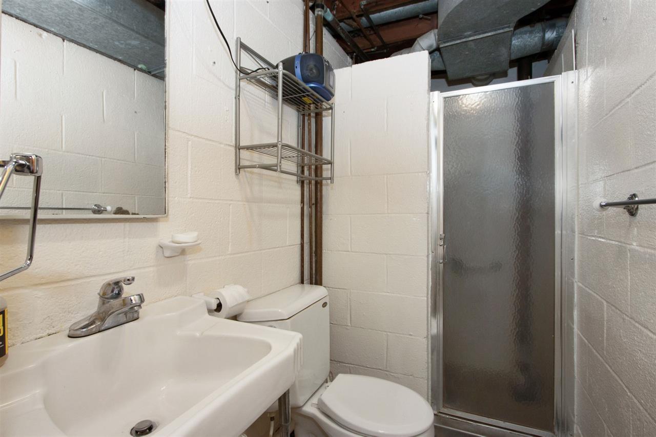 4729 Mt Vernon Road Southeast Cedar Rapids, IA 52403 - Photo 17 of 28 Gallery Image 17
