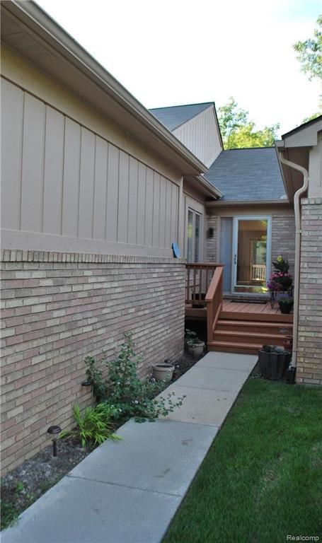 21630 River Ridge, Unit 202 Farmington, MI 48335 - Photo 34 of 35