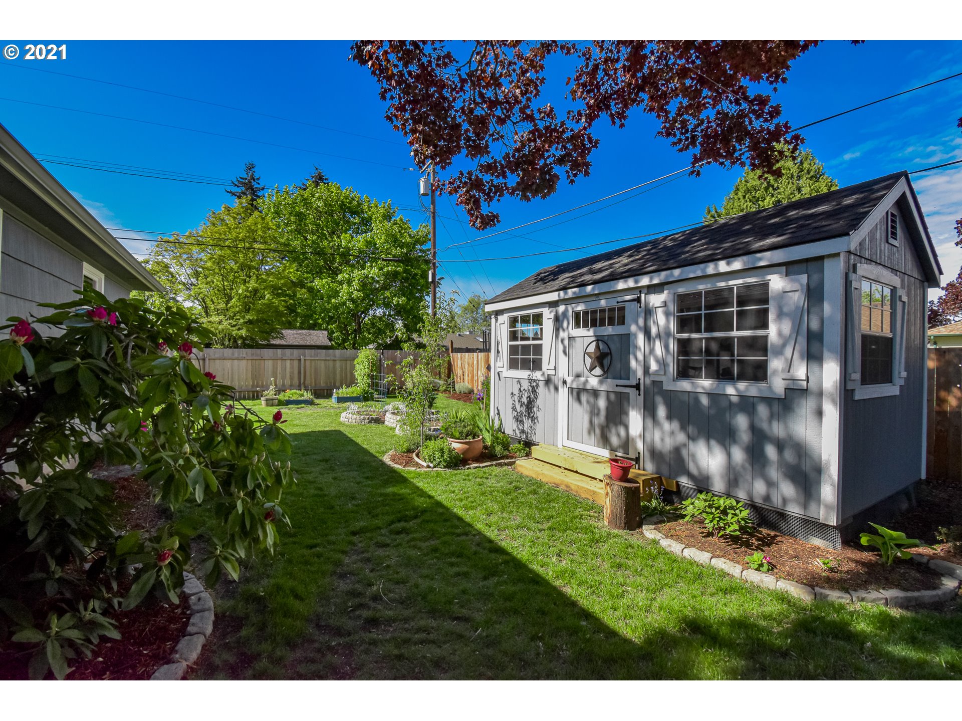 1620 Ridgefield Street Eugene, OR 97404 - Photo 11 of 32 Gallery Image 11