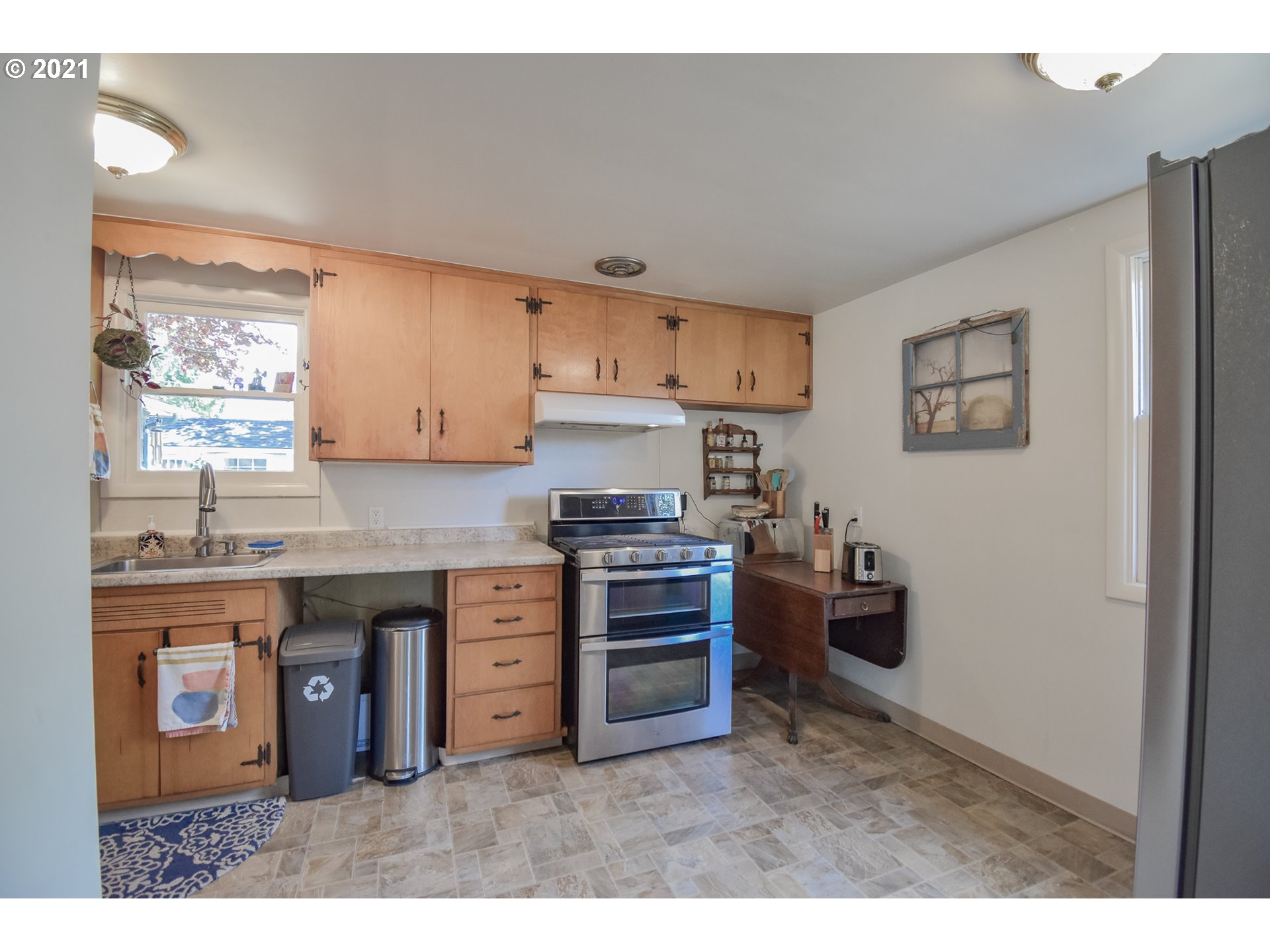 1620 Ridgefield Street Eugene, OR 97404 - Photo 18 of 32 Gallery Image 18