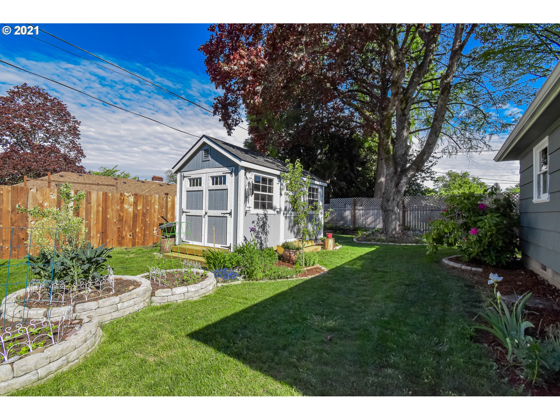 1620 Ridgefield Street Eugene, OR 97404 - Photo 10 of 32 Gallery Image 10