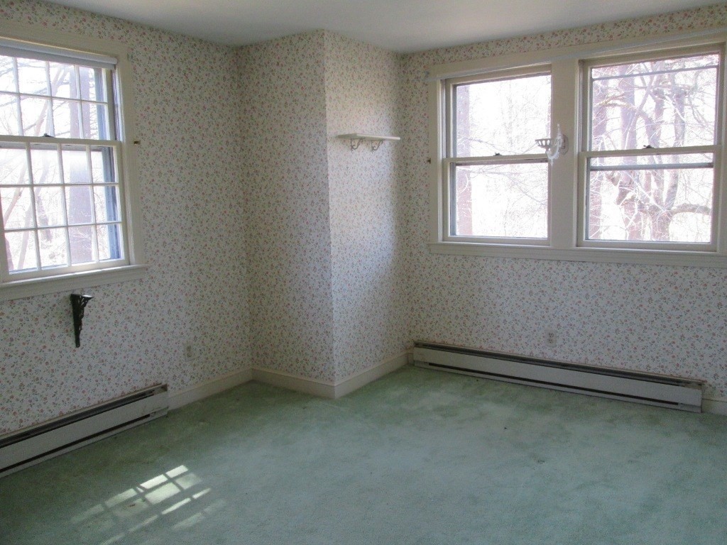 66 Westcott Road Harvard, MA 01451 - Photo 24 of 38 an empty room with a window