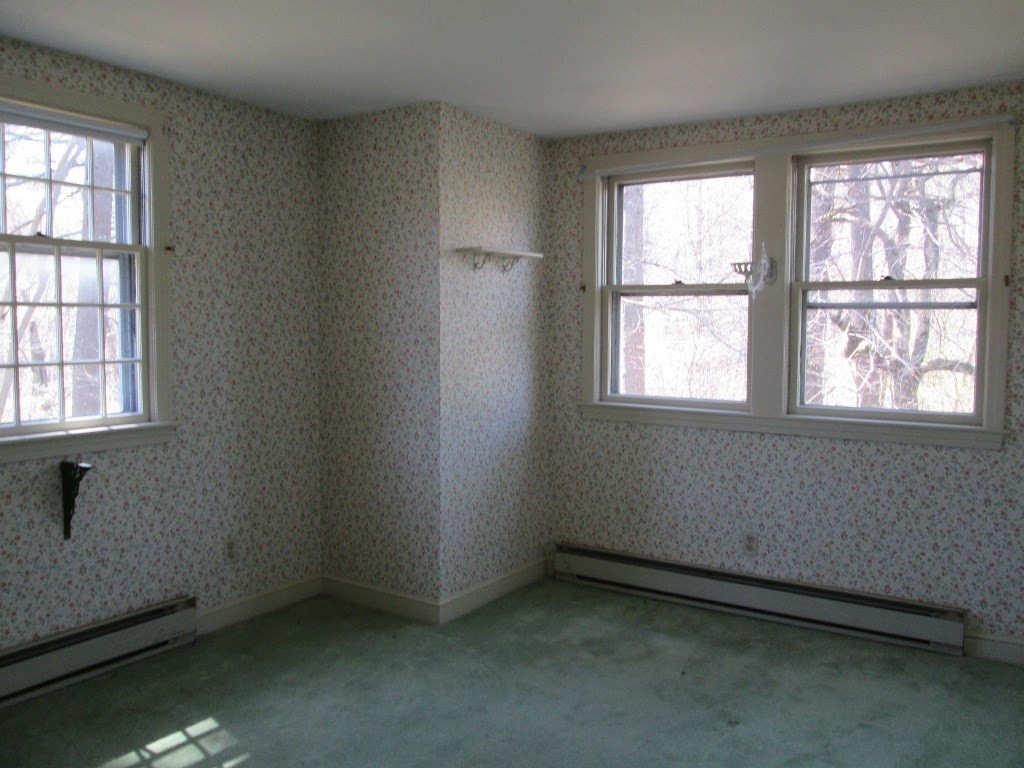 66 Westcott Road Harvard, MA 01451 - Photo 25 of 38 an empty room with a window