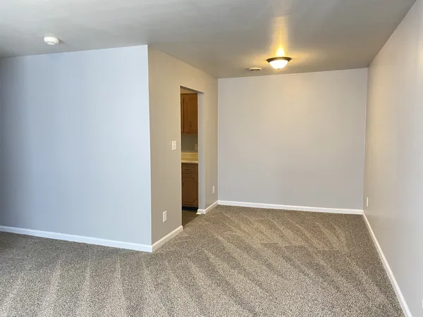 $895 | 3875 Northeast Drive, Unit H, Clarksville, TN 37040