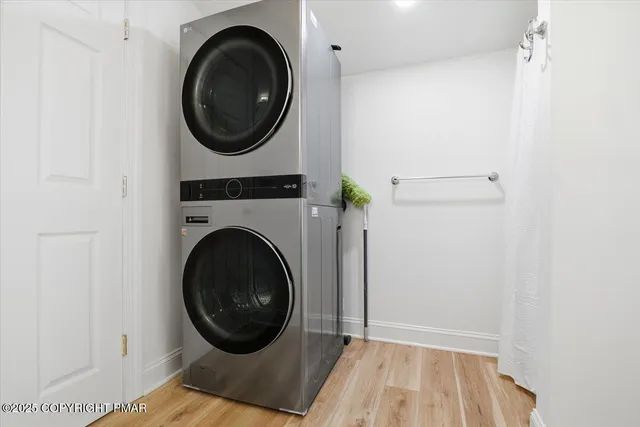 $1,500,000 | 563 Pensyl Creek Road, Stroudsburg, PA 18360