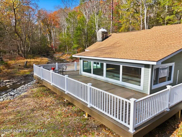 $1,100,000 | 563 Pensyl Creek Road, Stroudsburg, PA 18360