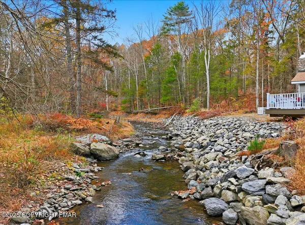 $1,100,000 | 563 Pensyl Creek Road, Stroudsburg, PA 18360