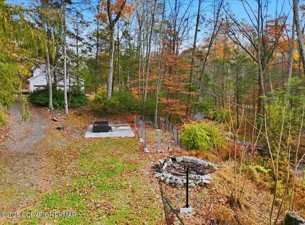 $1,100,000 | 563 Pensyl Creek Road, Stroudsburg, PA 18360