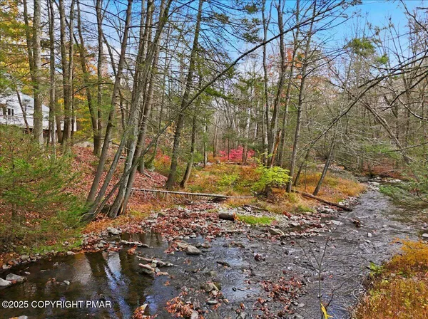 $1,100,000 | 563 Pensyl Creek Road, Stroudsburg, PA 18360