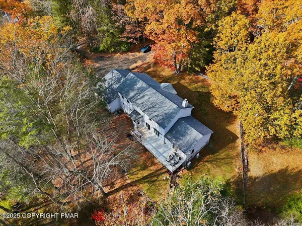 $1,100,000 | 563 Pensyl Creek Road, Stroudsburg, PA 18360
