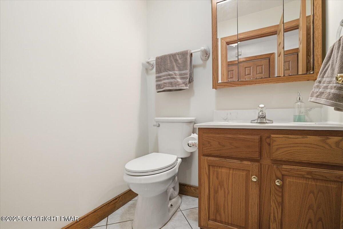 563 Pensyl Creek Road Stroudsburg, PA 18360 - Photo 31 of 143 Bathroom