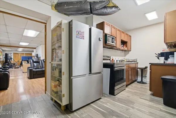$1,100,000 | 563 Pensyl Creek Road, Stroudsburg, PA 18360