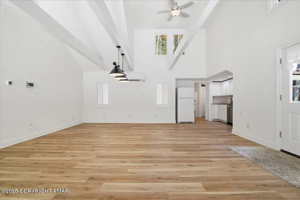 $1,100,000 | 563 Pensyl Creek Road, Stroudsburg, PA 18360