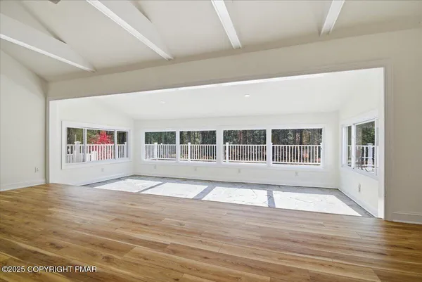 $1,100,000 | 563 Pensyl Creek Road, Stroudsburg, PA 18360