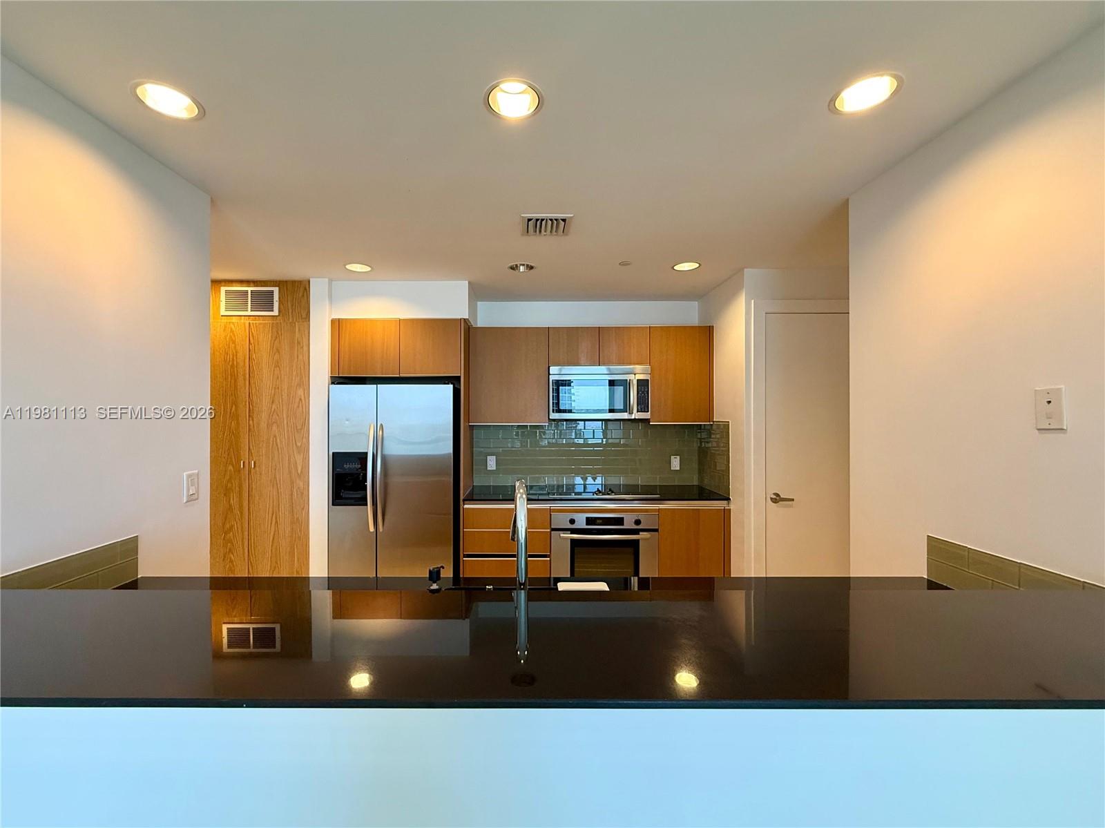 1050 Brickell Avenue, Unit 3202 Miami, FL 33131 - Photo 8 of 12