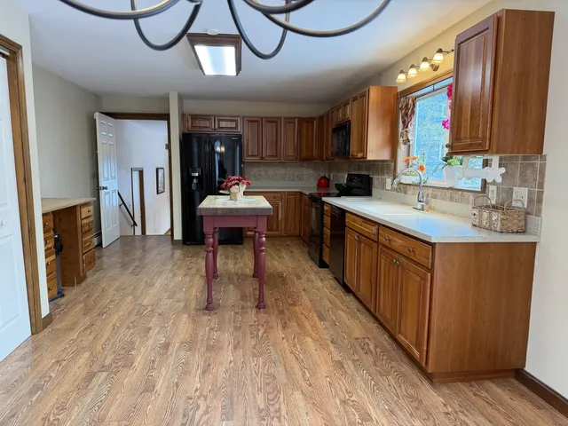 $499,900 | 1001 Buck Hill Drive, Veazie, ME 04401