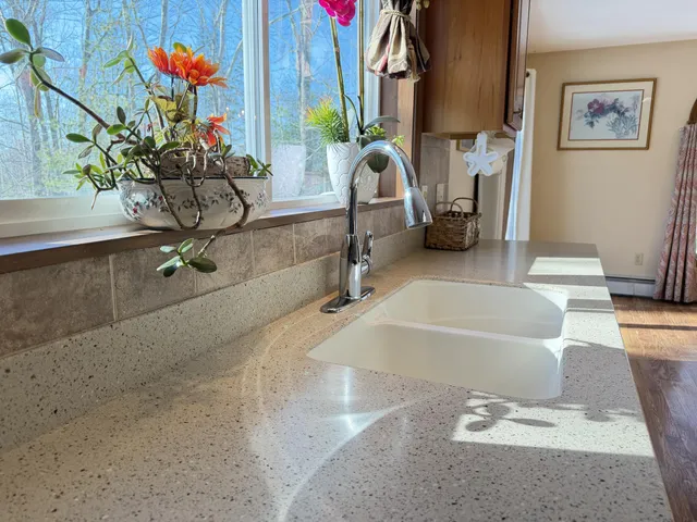 $499,900 | 1001 Buck Hill Drive, Veazie, ME 04401