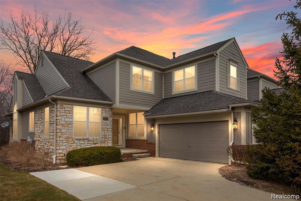 2256 Creek Bend Rochester Hills, MI 48309 - Photo 1 of 39