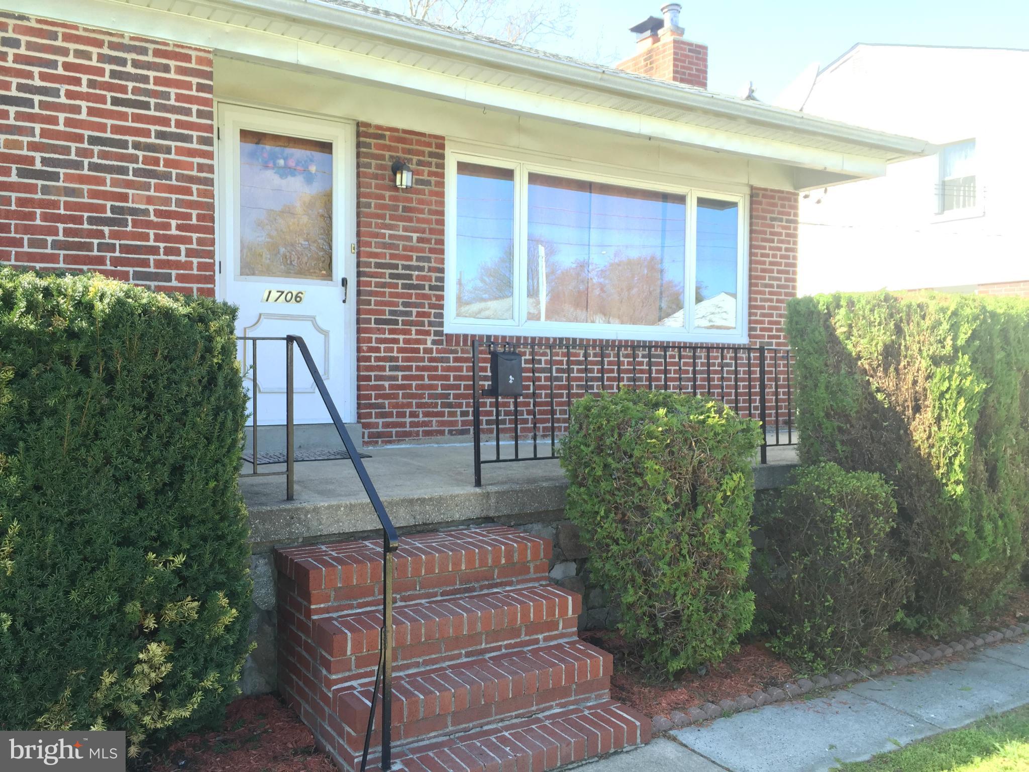 1706 Ranch Lane Baltimore, MD 21222 - Photo 4 of 18 Brick Front Porch